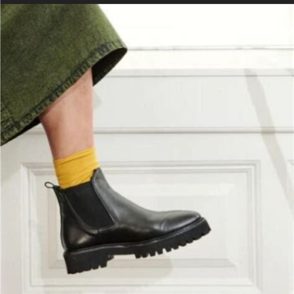 Freda Salvador Susana Lug Sole Chelsea Boot